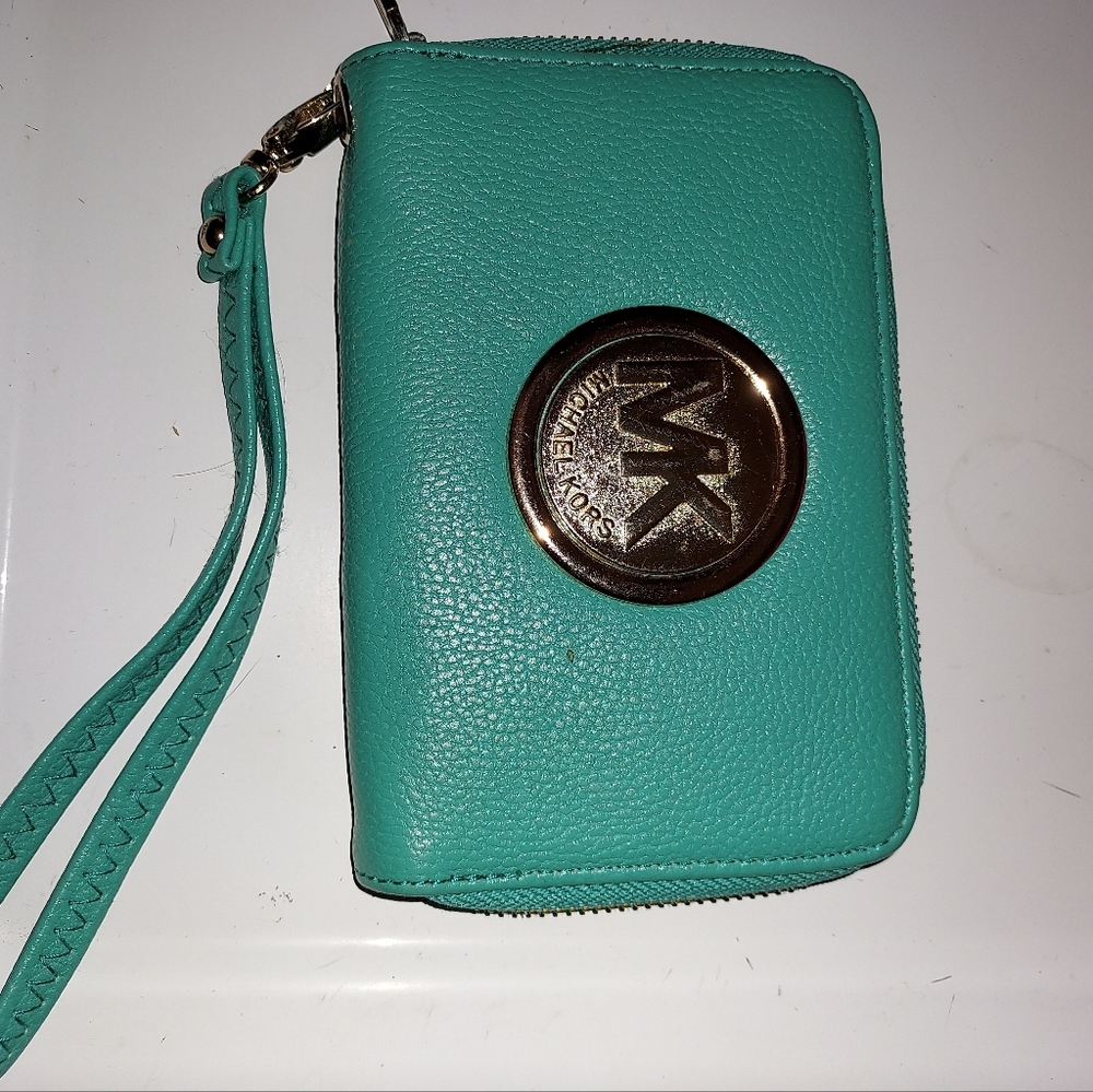 Michael Kors clutch